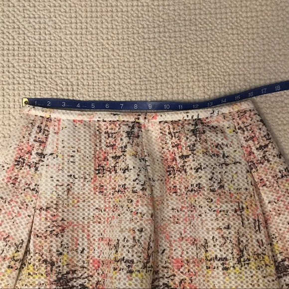 Lord & Taylor skirt - Picture 5 of 5